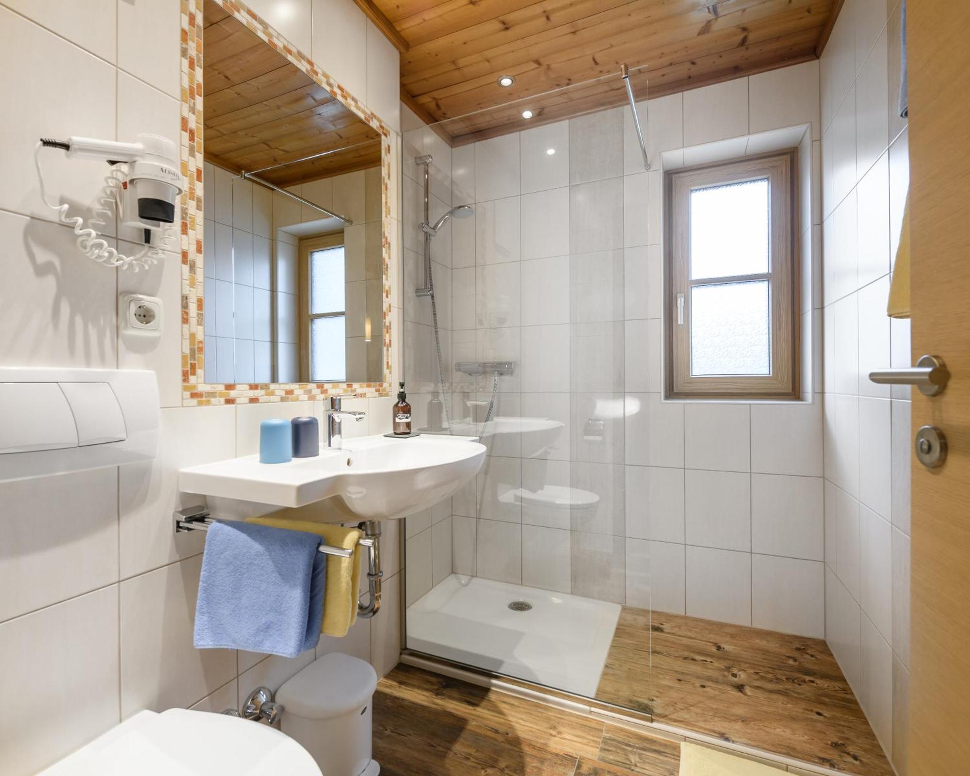 Ferienhaus Birgit - Inklusive Eintritt Alpentherme Bad Hofgastein Exteriör bild
