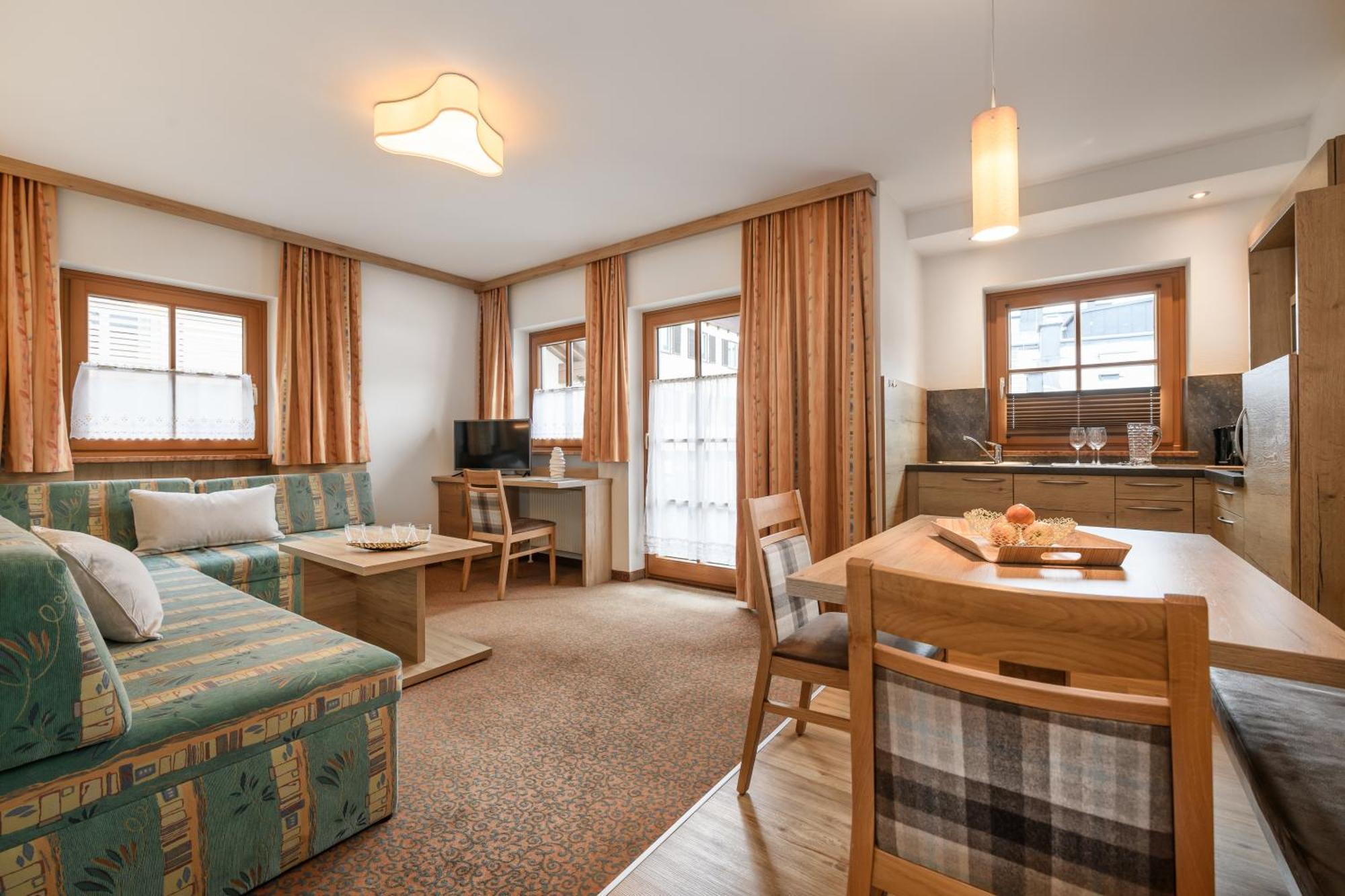 Ferienhaus Birgit - Inklusive Eintritt Alpentherme Bad Hofgastein Exteriör bild