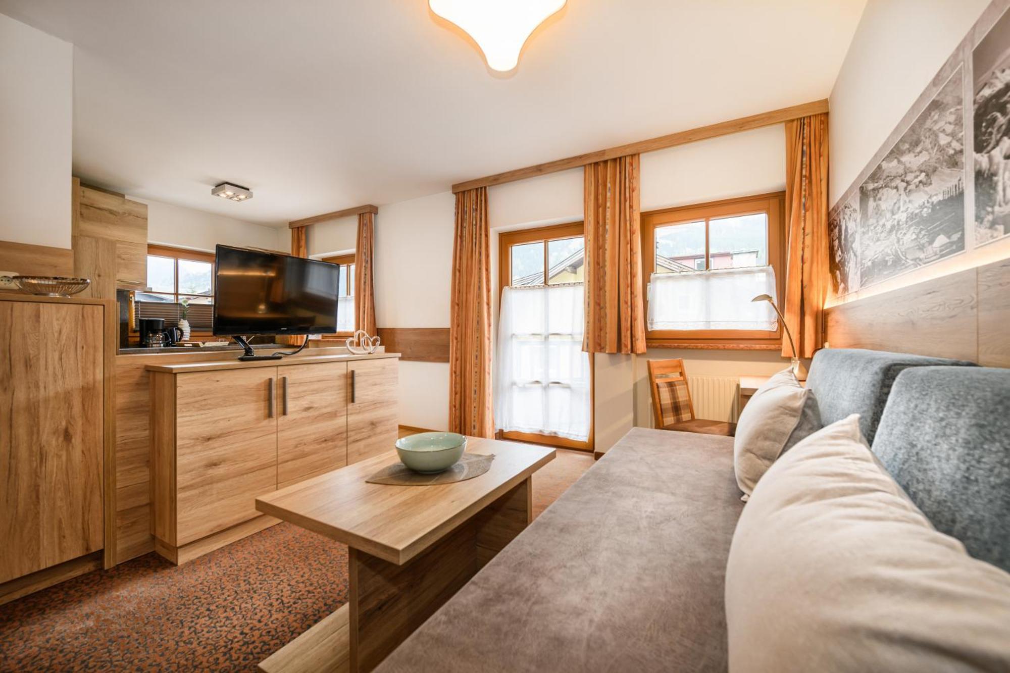 Ferienhaus Birgit - Inklusive Eintritt Alpentherme Bad Hofgastein Exteriör bild