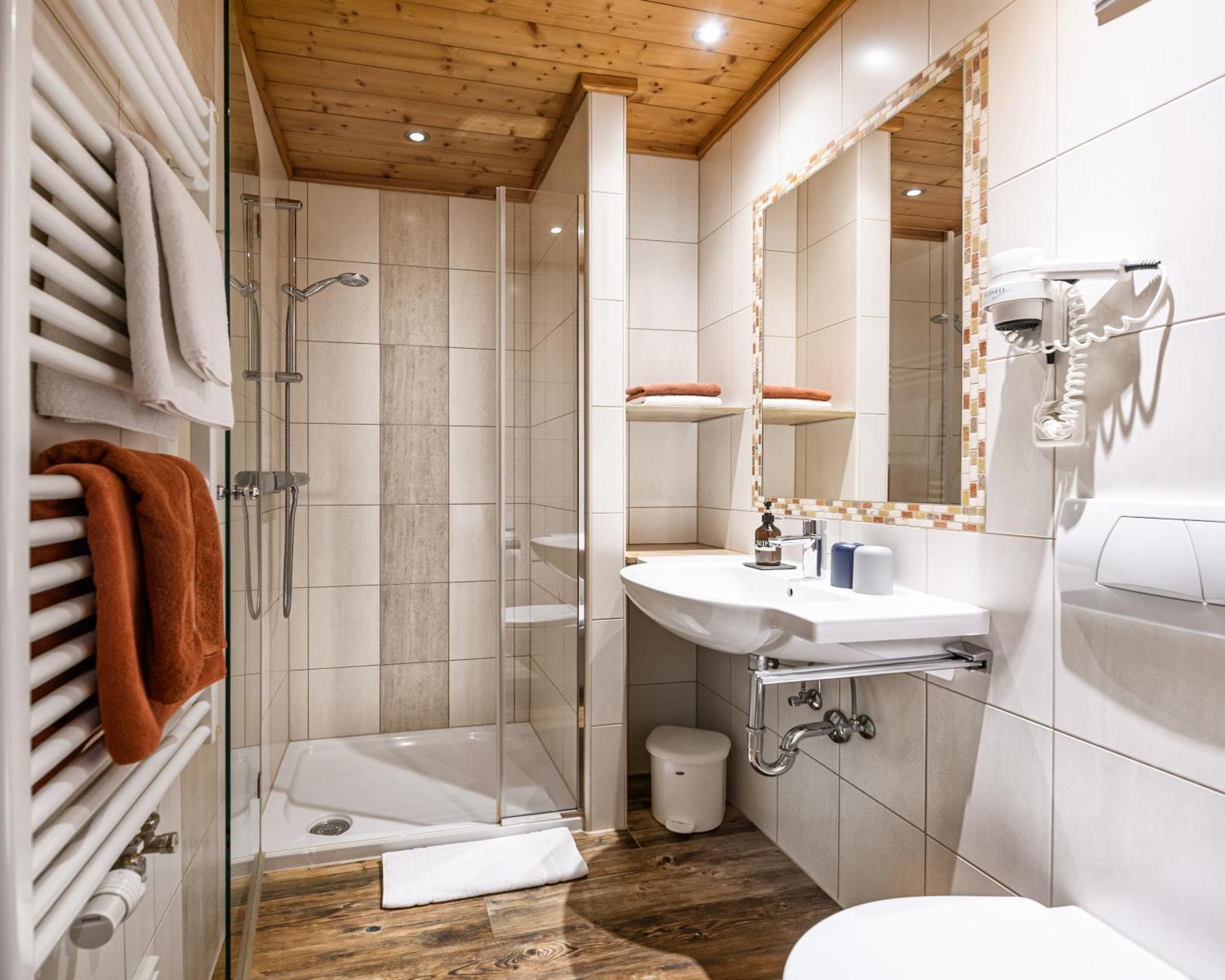 Ferienhaus Birgit - Inklusive Eintritt Alpentherme Bad Hofgastein Exteriör bild