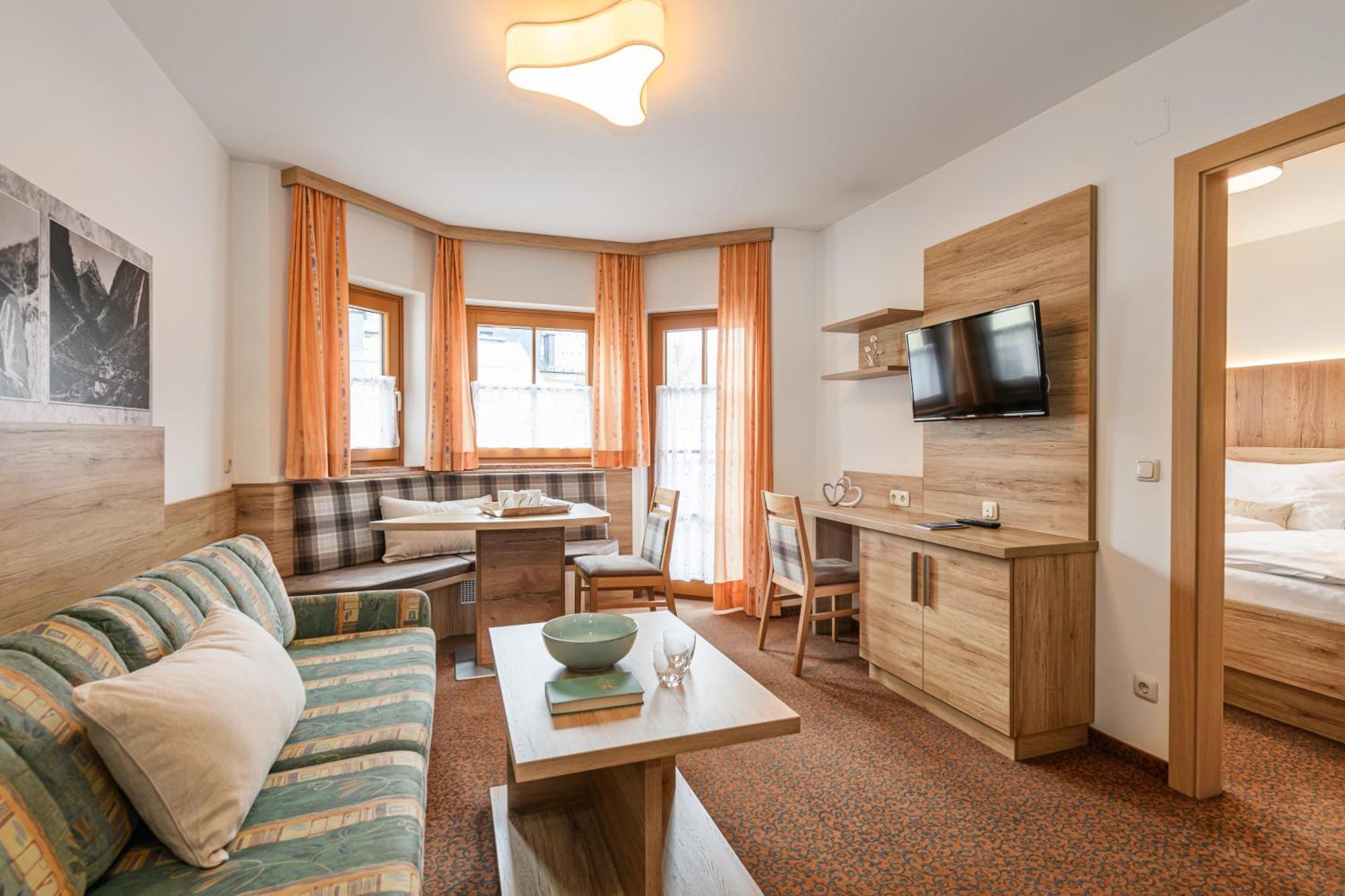 Ferienhaus Birgit - Inklusive Eintritt Alpentherme Bad Hofgastein Exteriör bild