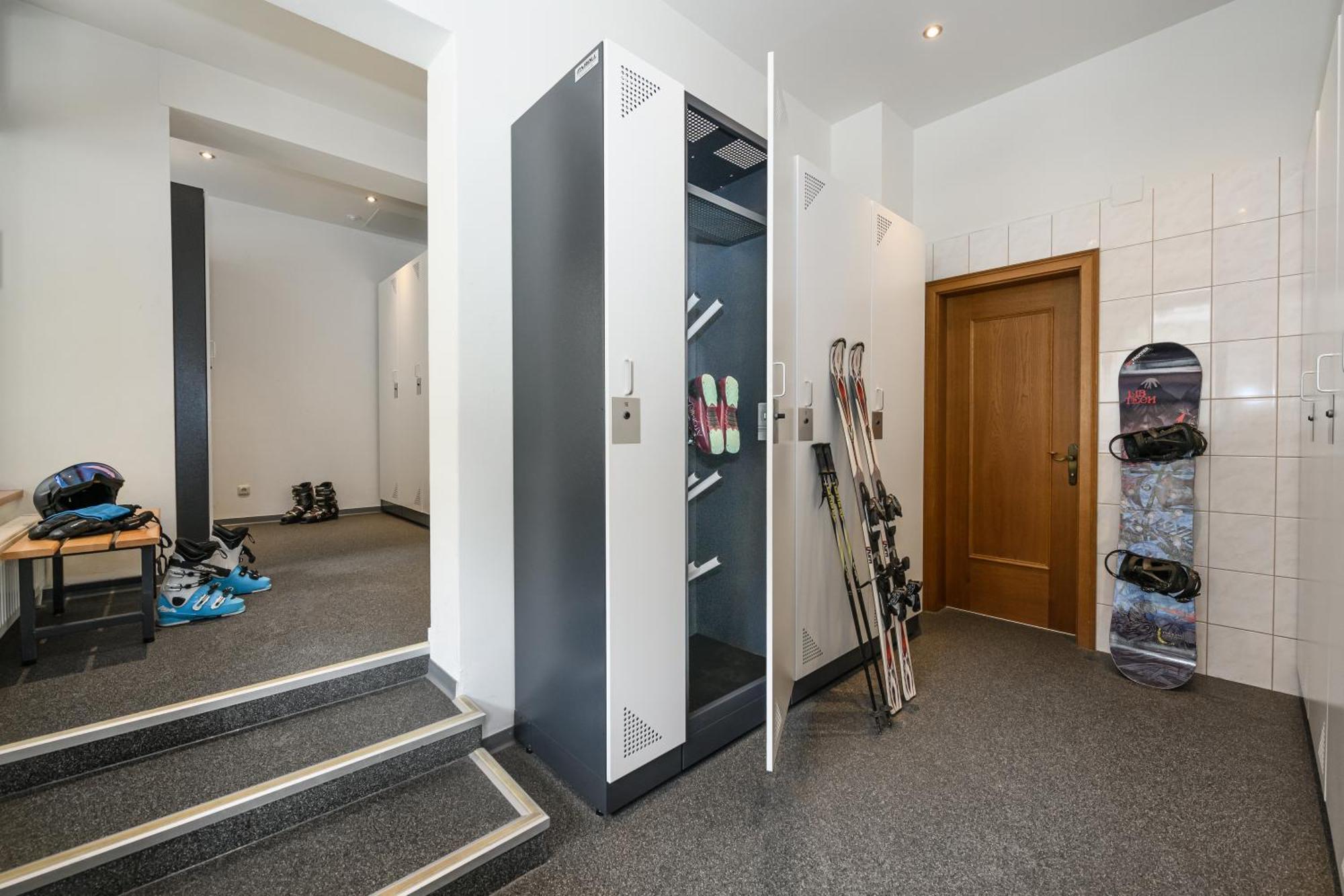 Ferienhaus Birgit - Inklusive Eintritt Alpentherme Bad Hofgastein Exteriör bild