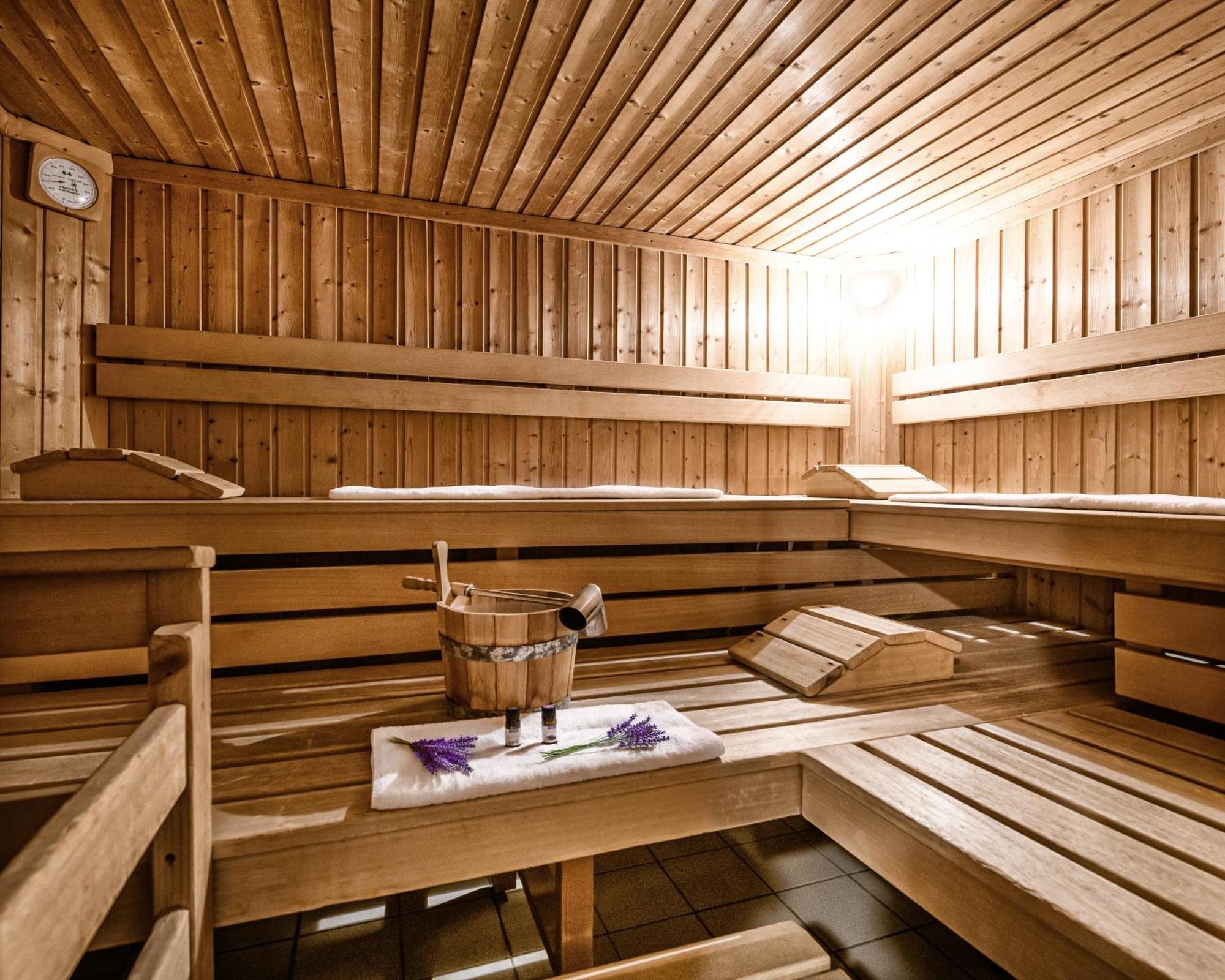 Ferienhaus Birgit - Inklusive Eintritt Alpentherme Bad Hofgastein Exteriör bild